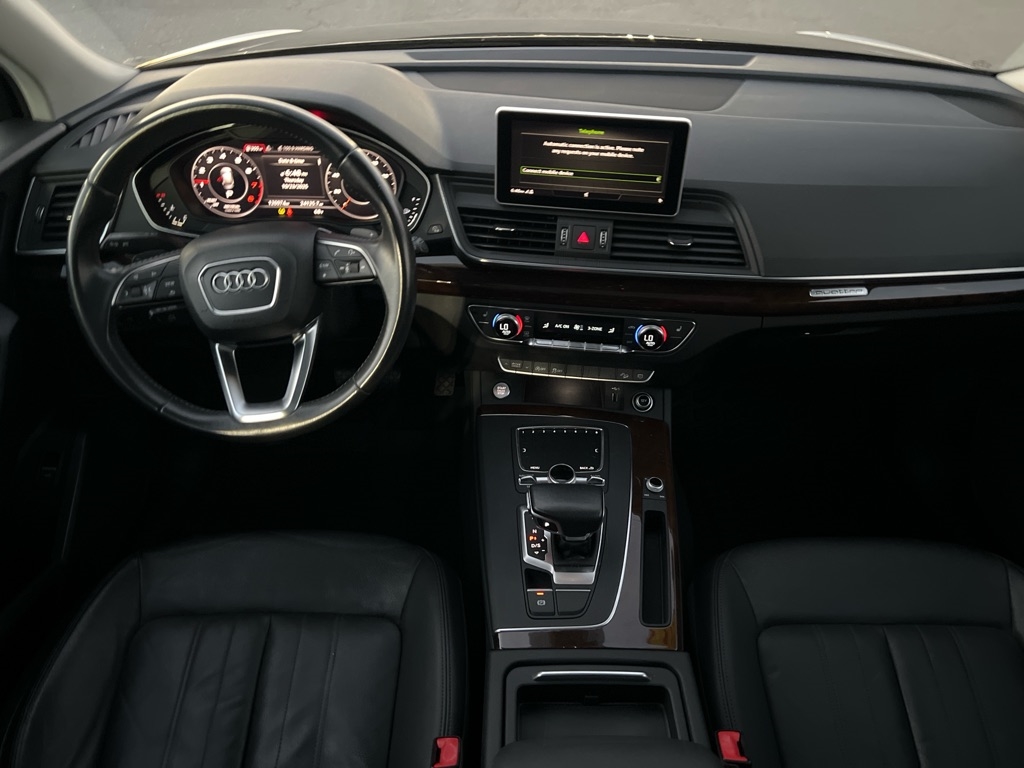 Audi Q5  2018 Audi Q5  2018