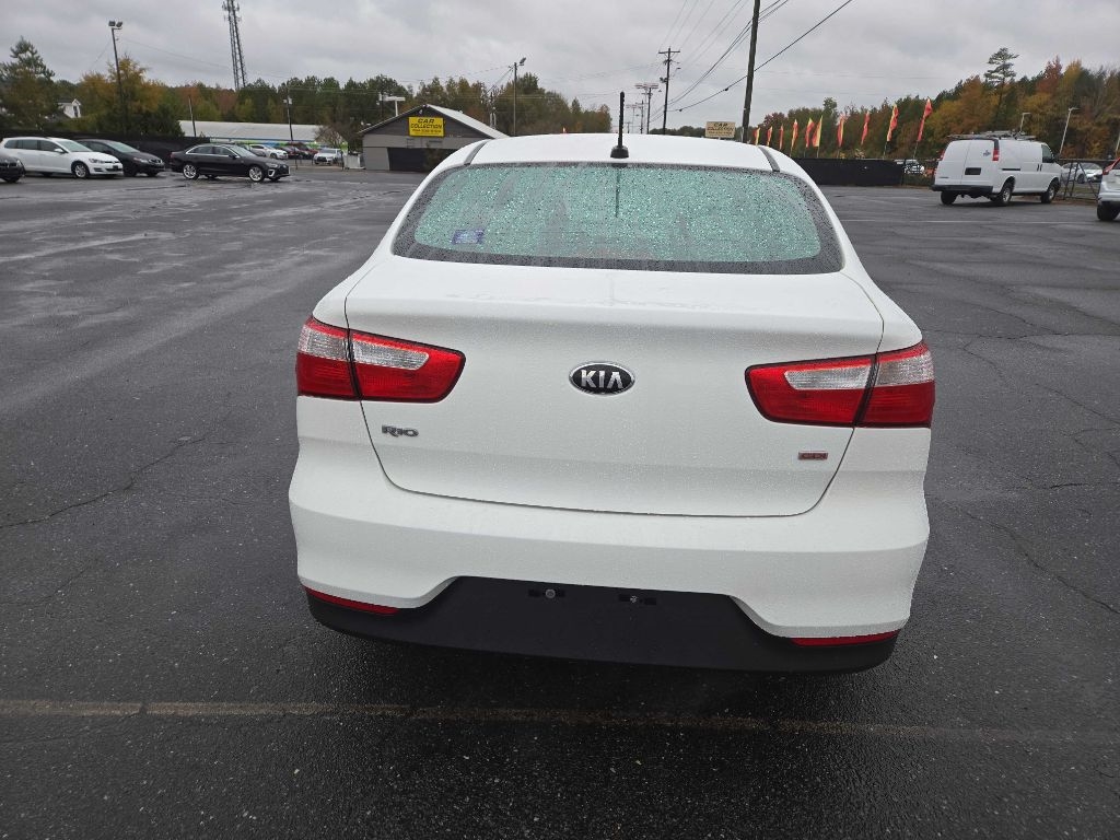 Kia Rio  2016 Kia Rio  2016