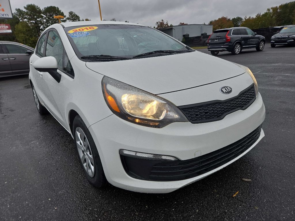 Kia Rio  2016 Kia Rio  2016