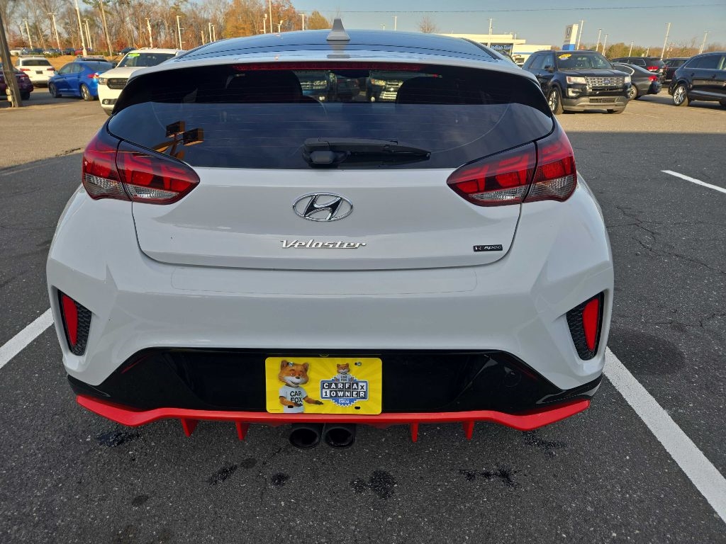 Hyundai Veloster  2020