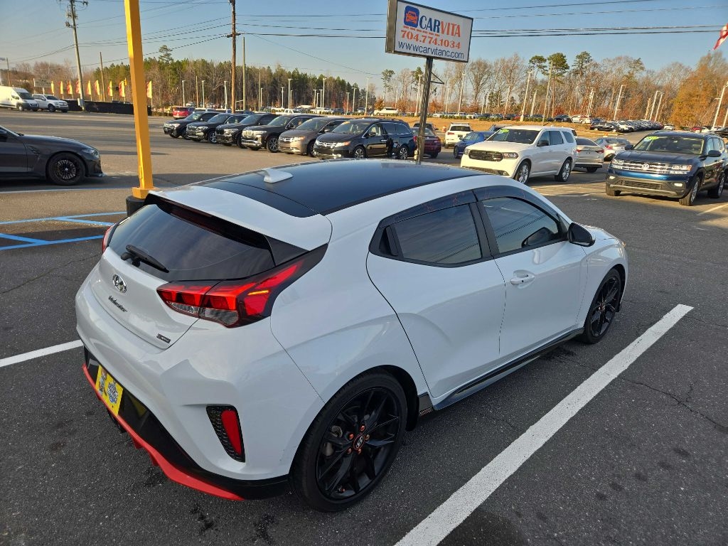 Hyundai Veloster  2020