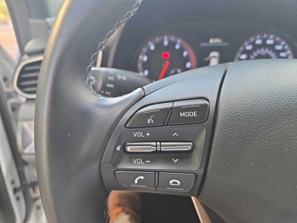 Hyundai Veloster  2020