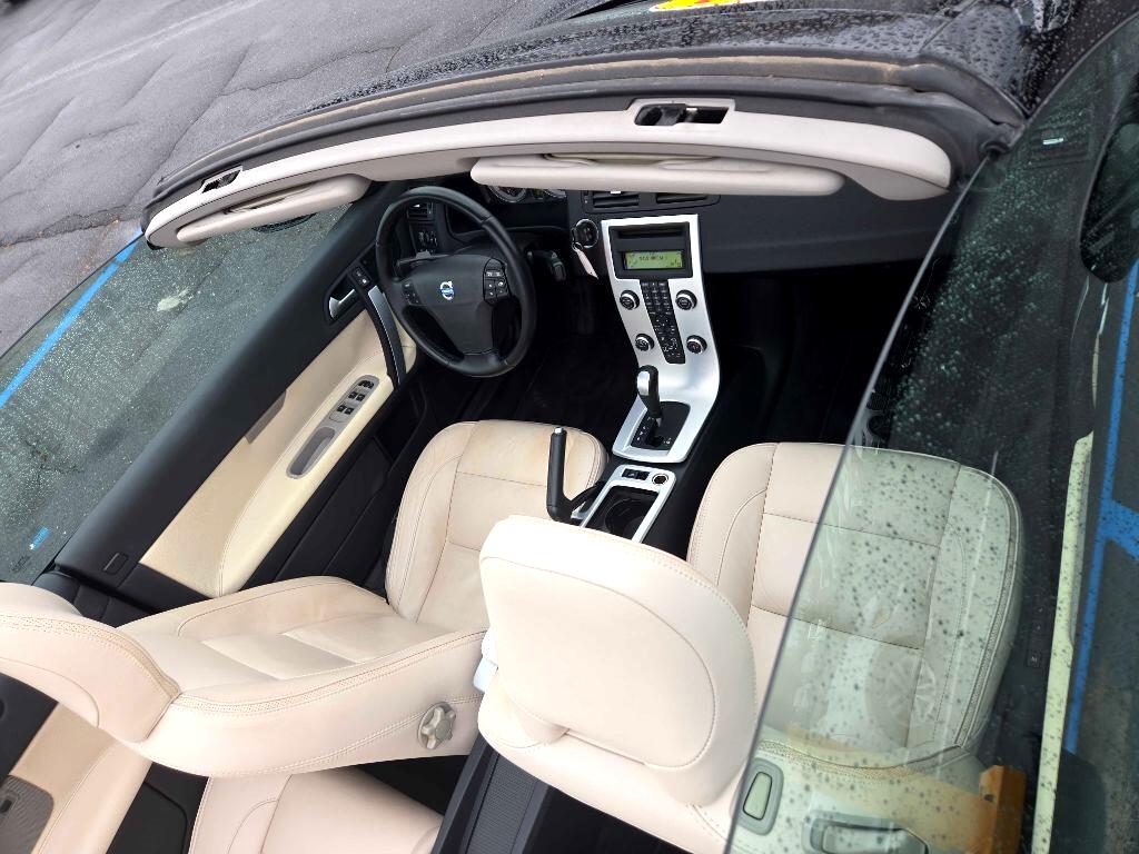 Volvo C70  2012