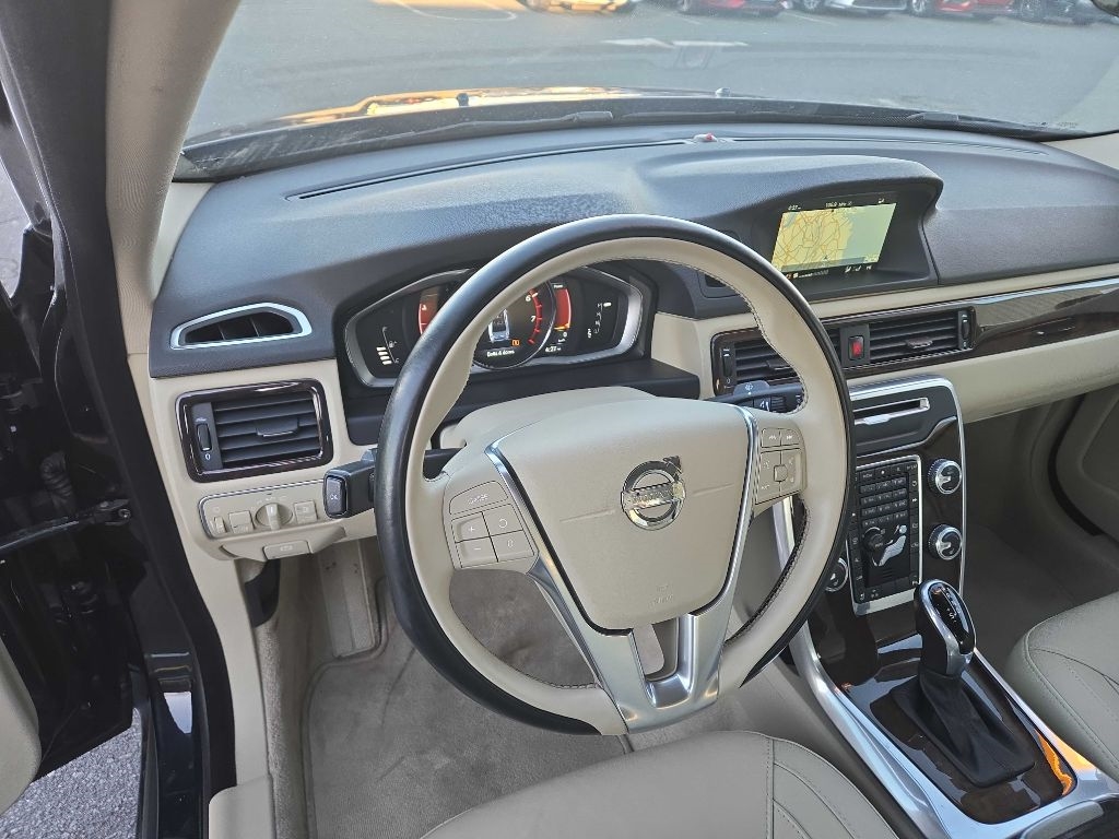 Volvo S80  2015