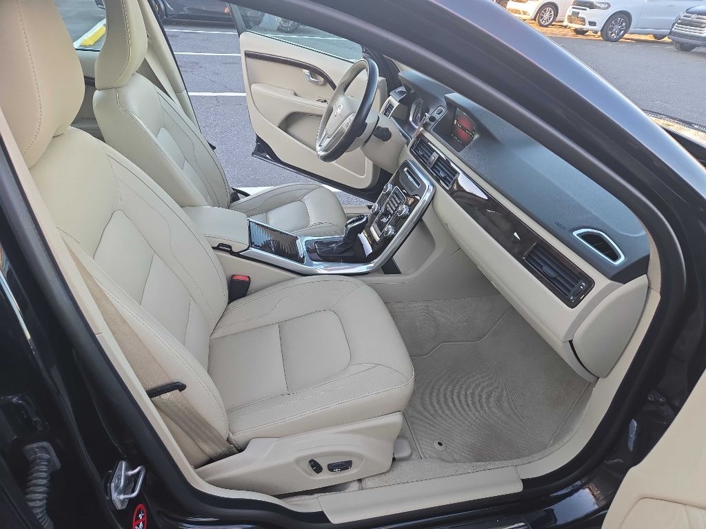 Volvo S80  2015