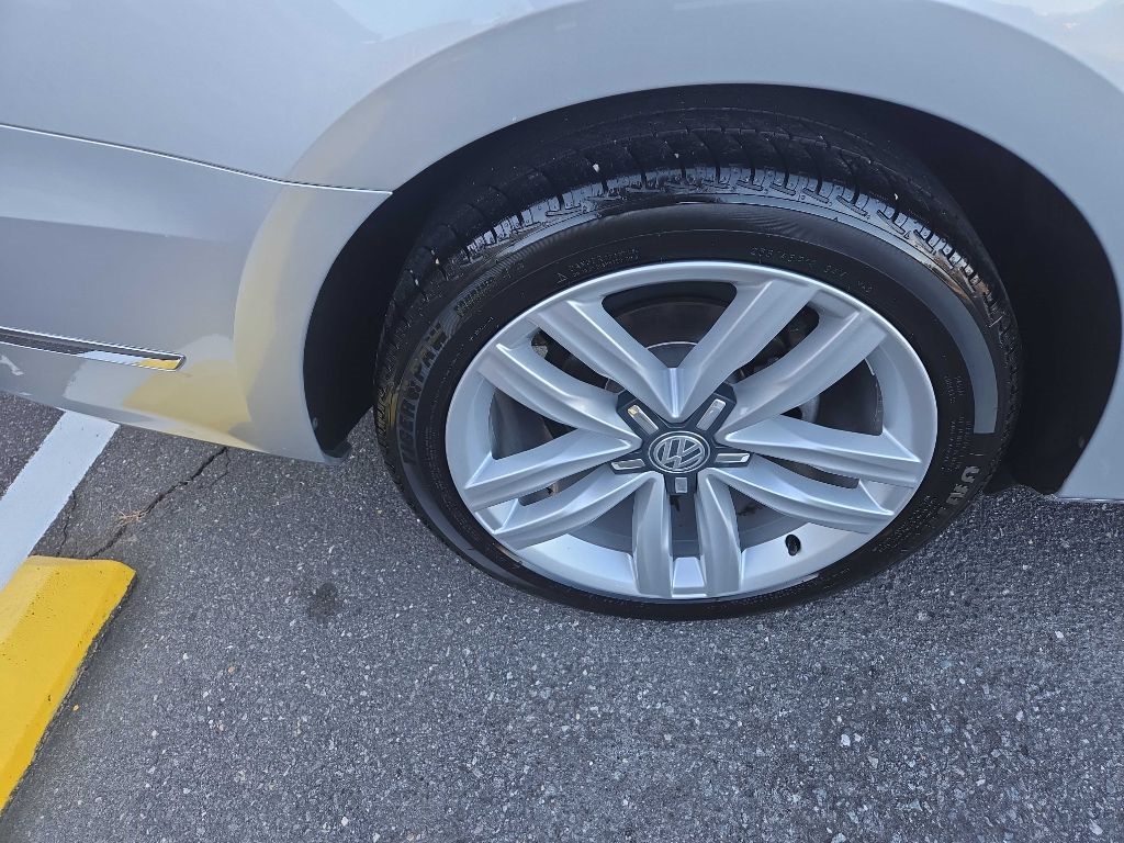 Volkswagen Passat  2017