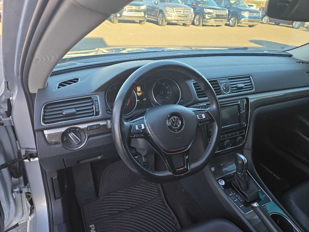 Volkswagen Passat  2017