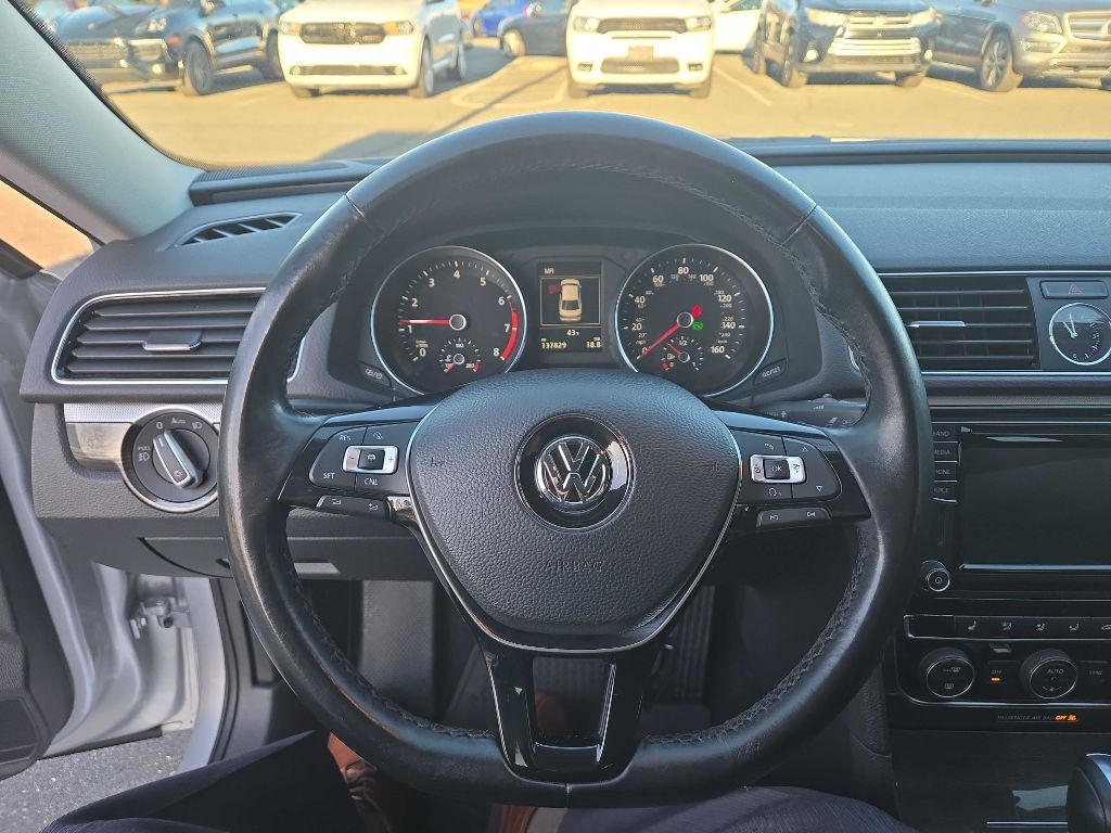 Volkswagen Passat  2017