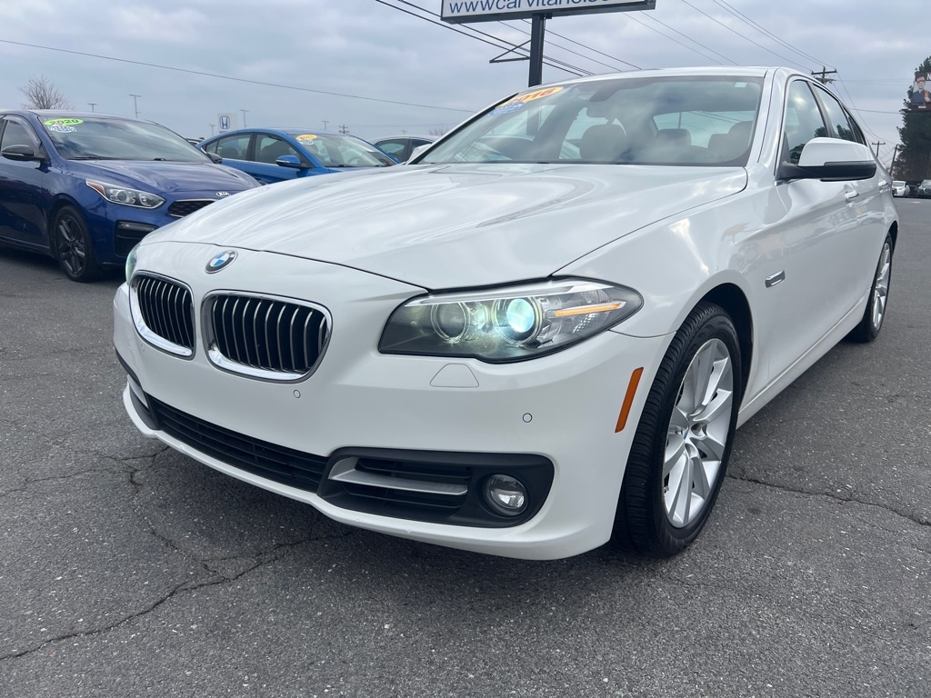 BMW 5-Series  2016