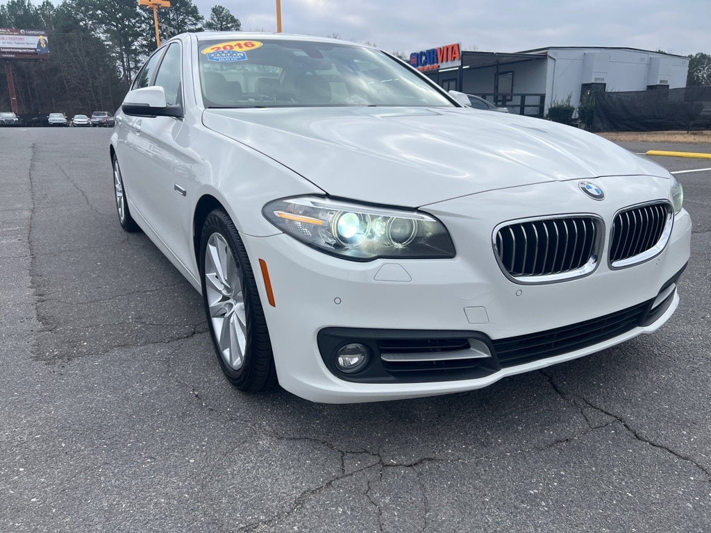 BMW 5-Series  2016