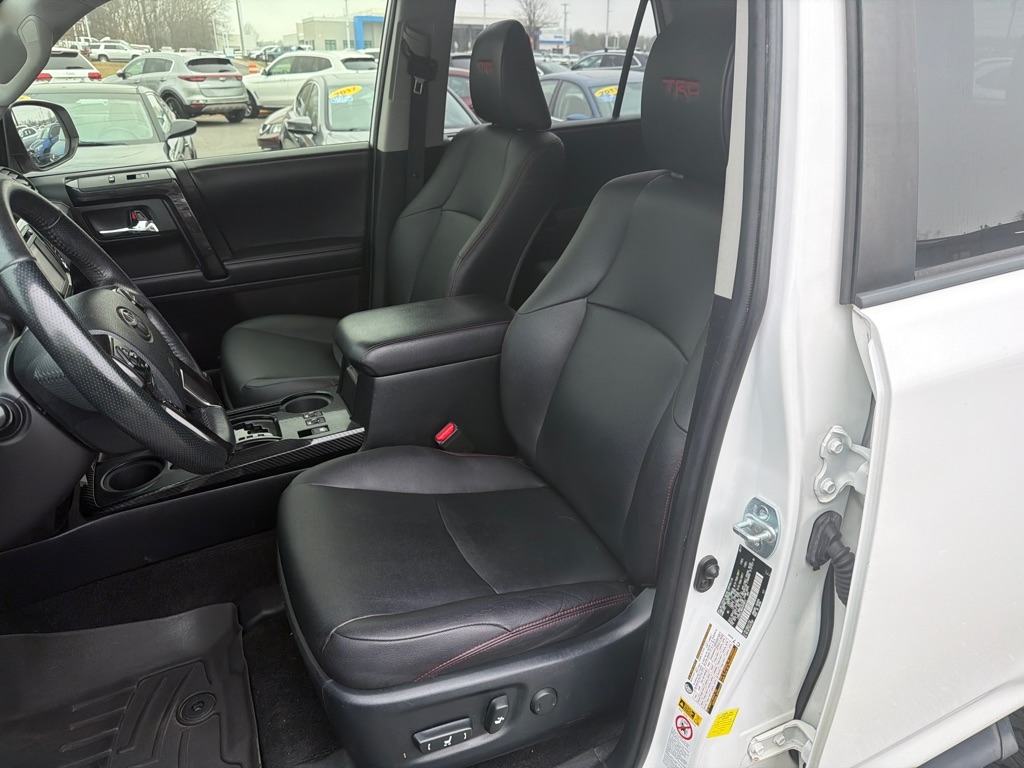 Toyota 4Runner  2017