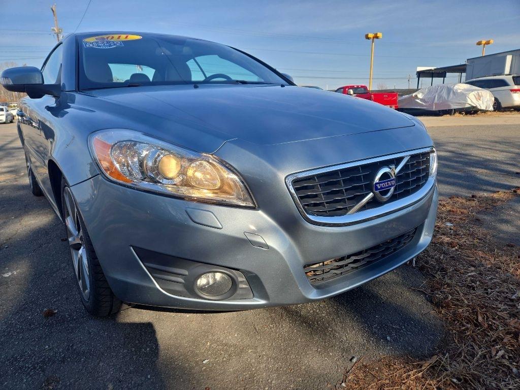 Volvo C70  2011