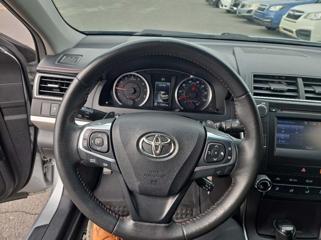 Toyota Camry  2017