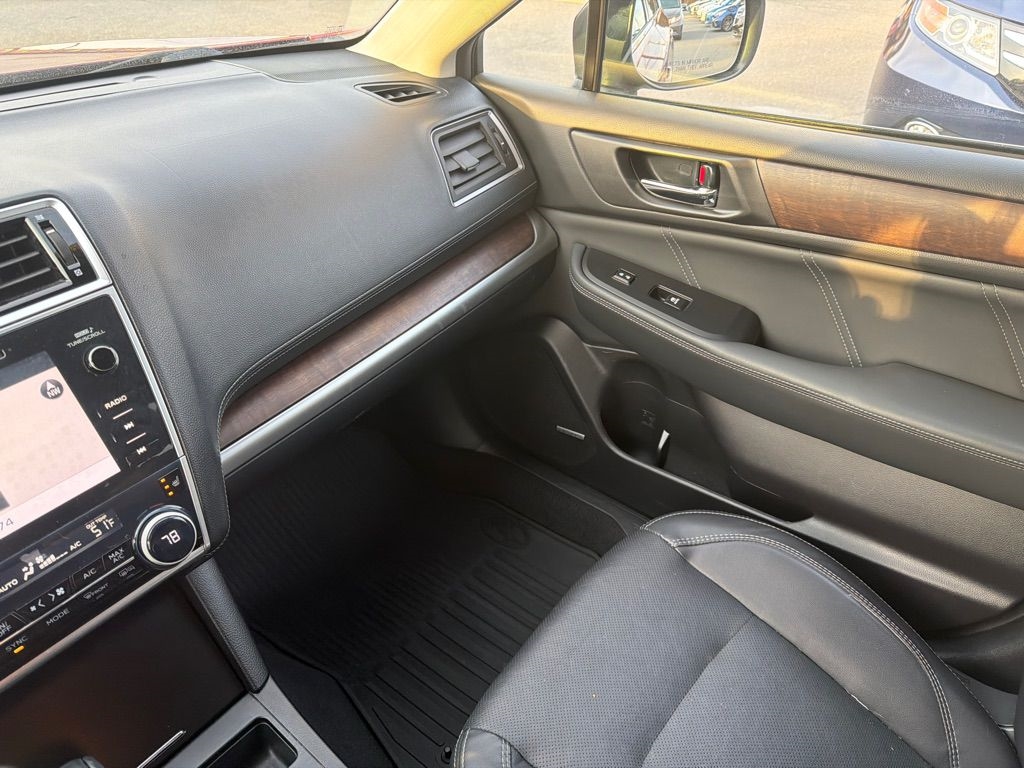 Subaru Outback  2018