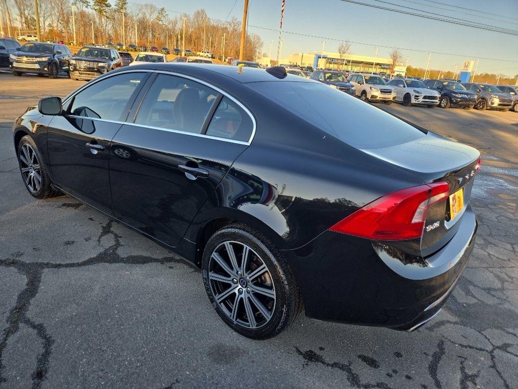 Volvo S60  2016