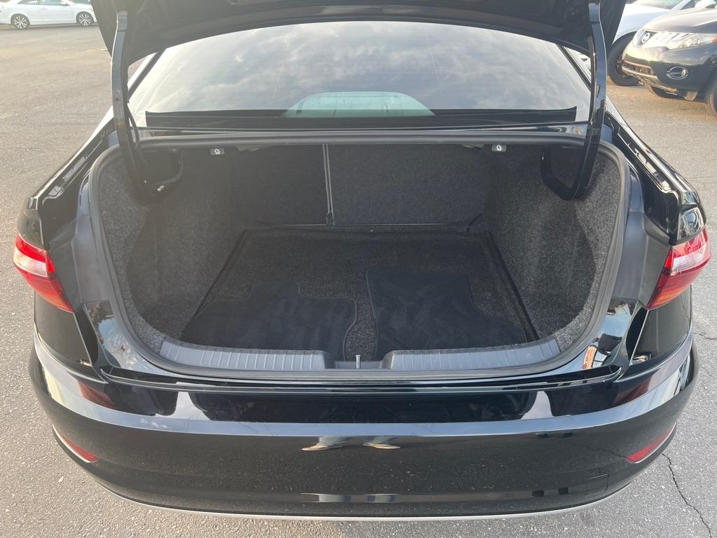 Volkswagen Jetta  2019