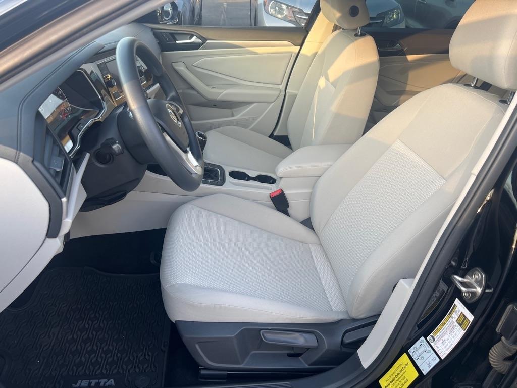 Volkswagen Jetta  2019