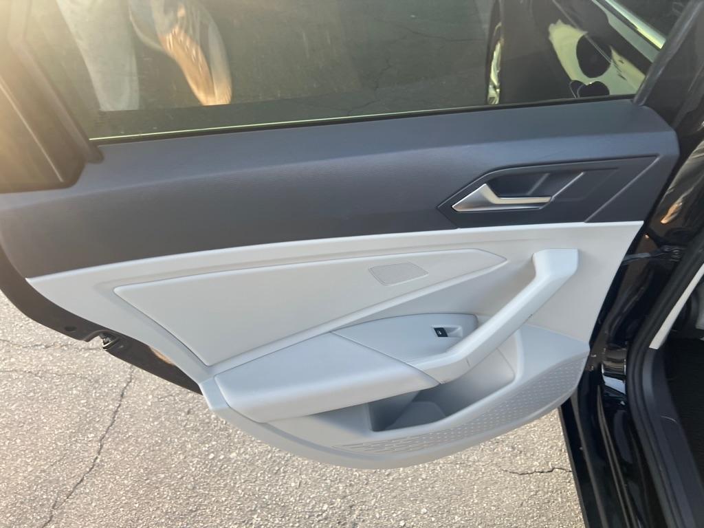 Volkswagen Jetta  2019