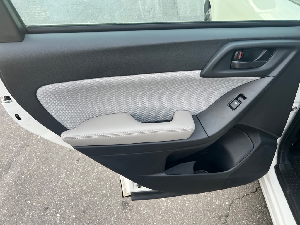 Subaru Forester  2017