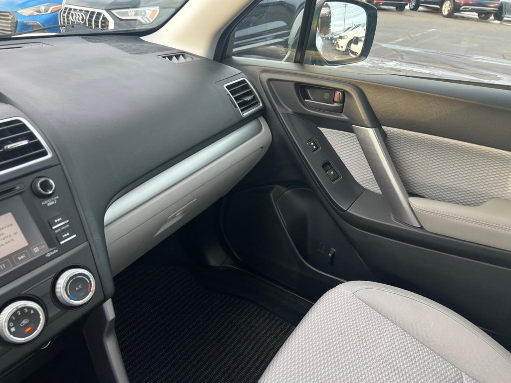 Subaru Forester  2017