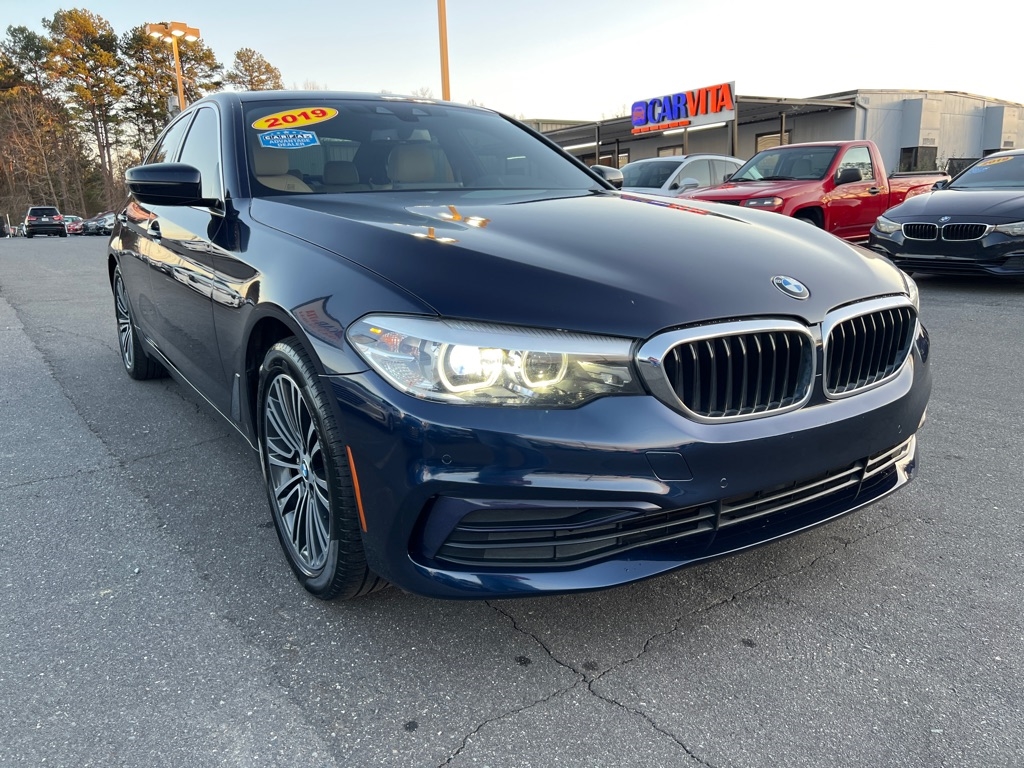 BMW 5-Series  2019