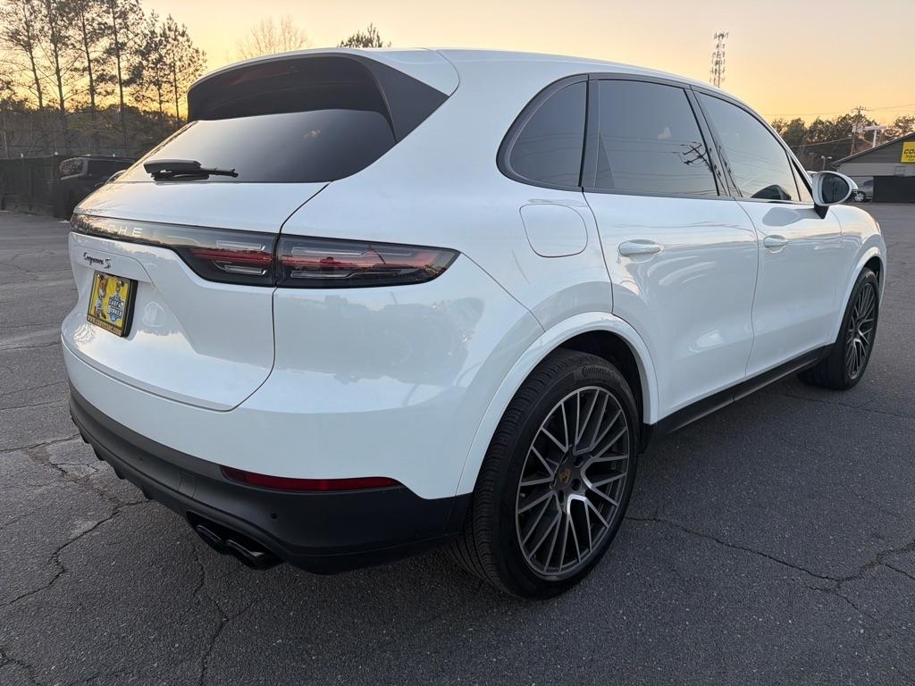 Porsche Cayenne  2022