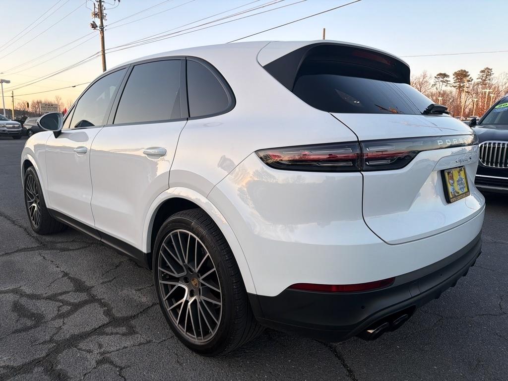 Porsche Cayenne  2022