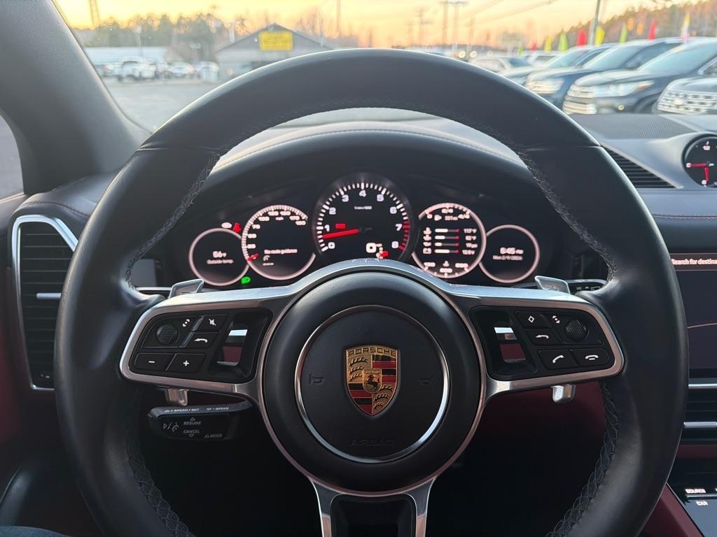 Porsche Cayenne  2022