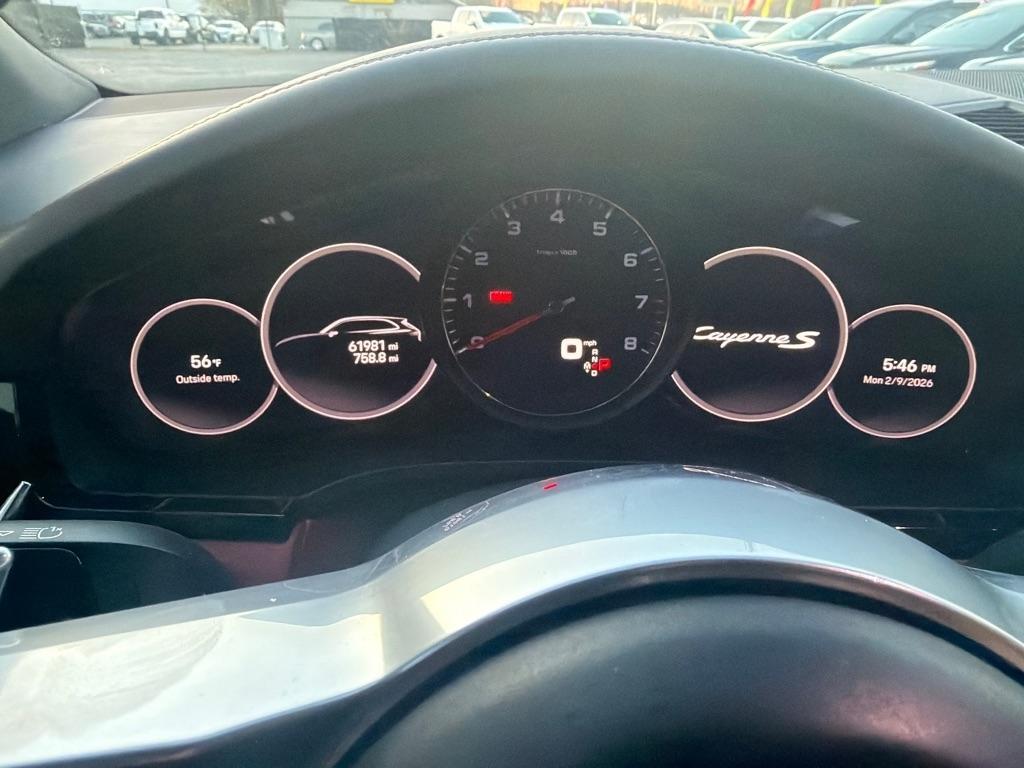 Porsche Cayenne  2022