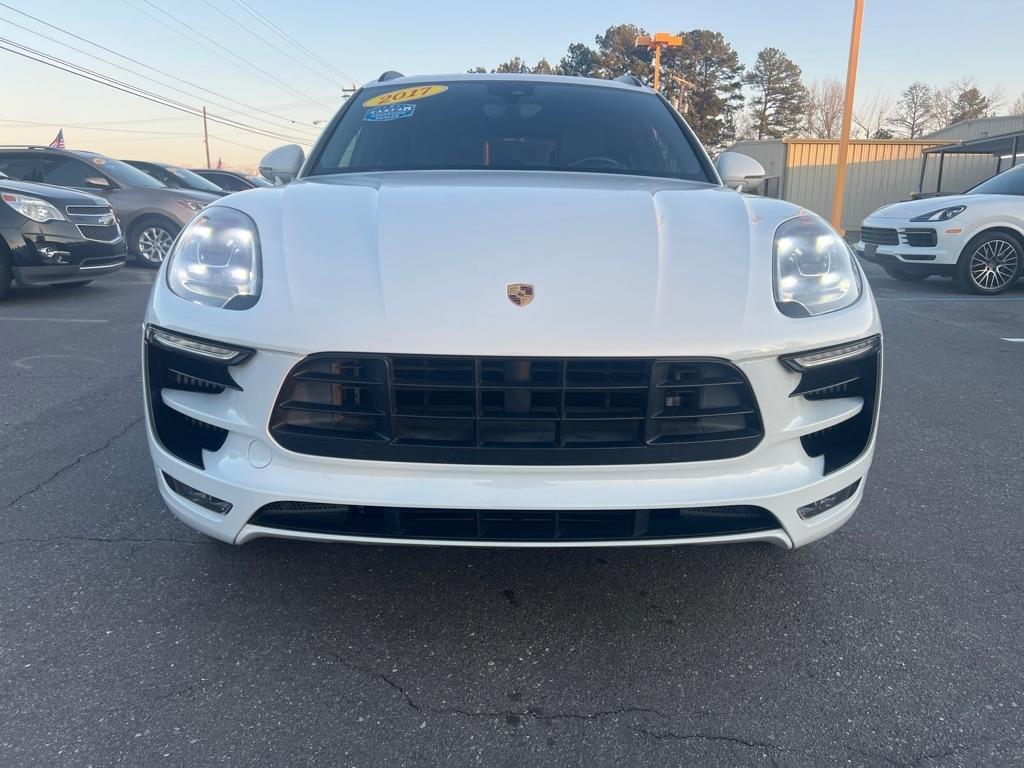 Porsche Macan  2017