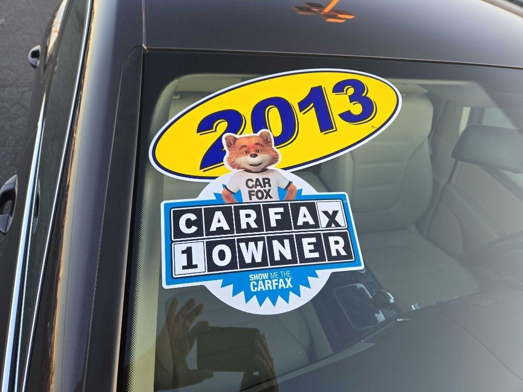 Volkswagen Touareg  2013