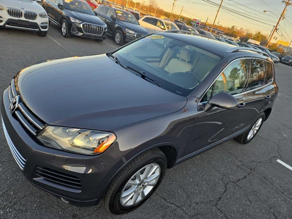 Volkswagen Touareg  2013