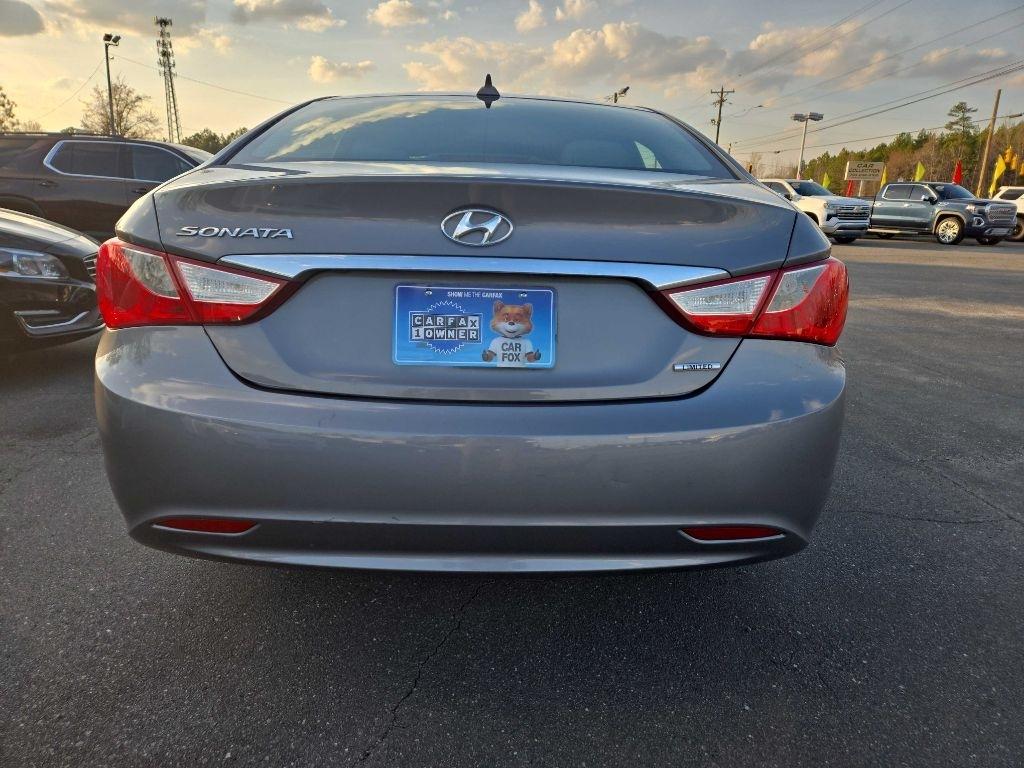 Hyundai Sonata  2013