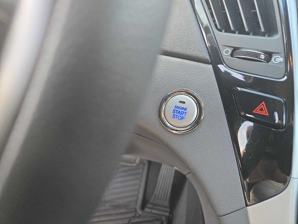 Hyundai Sonata  2013