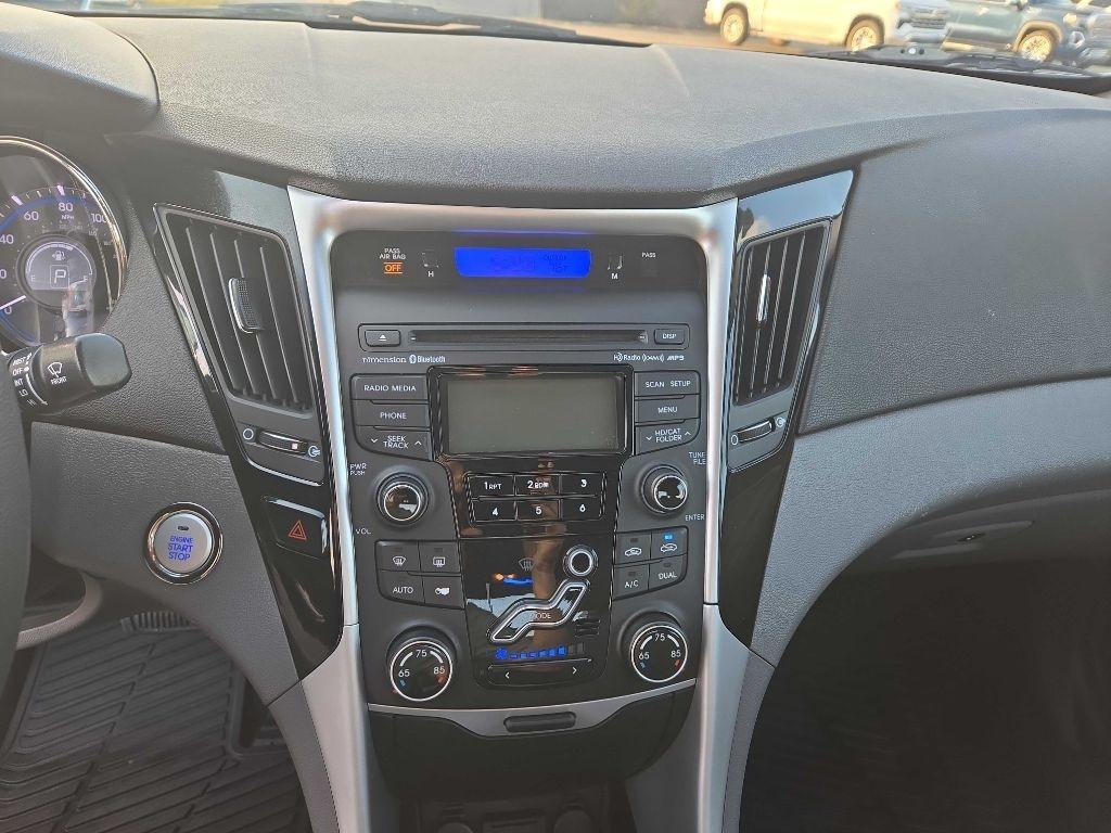 Hyundai Sonata  2013