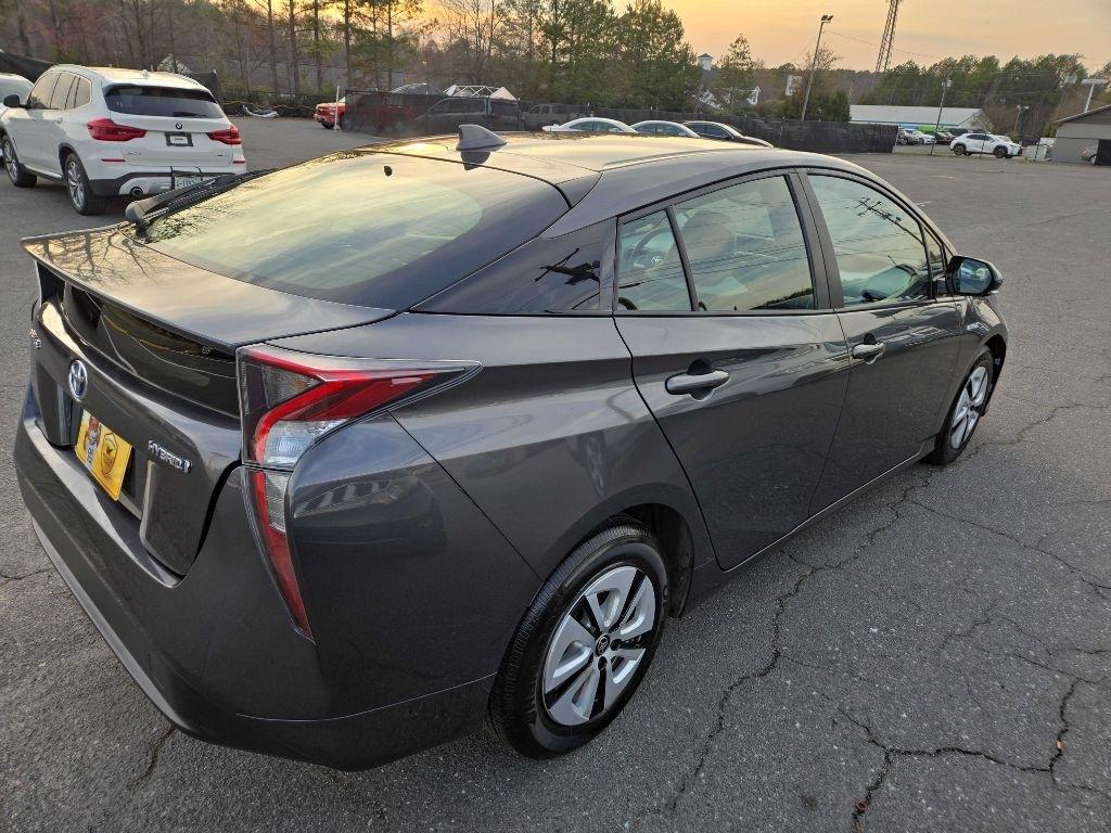 Toyota Prius  2016