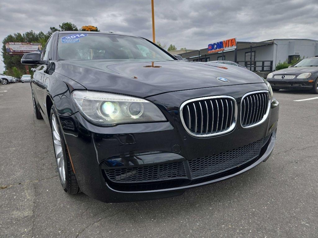 BMW 7-Series  2014