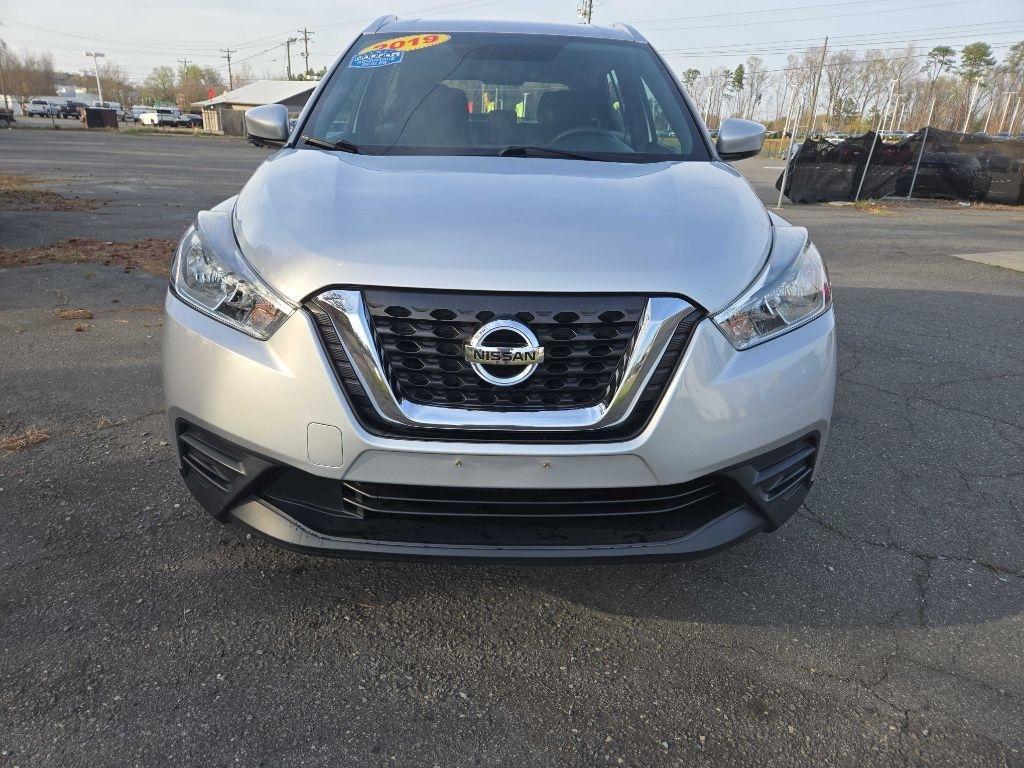 Nissan Kicks  2019