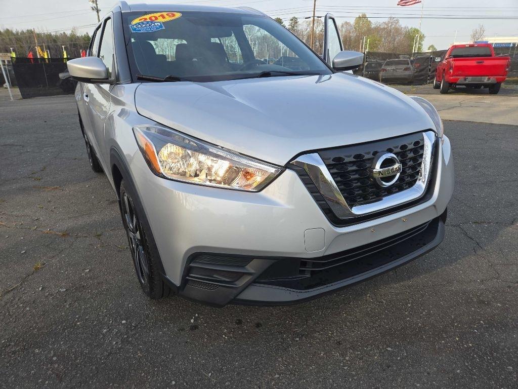 Nissan Kicks  2019