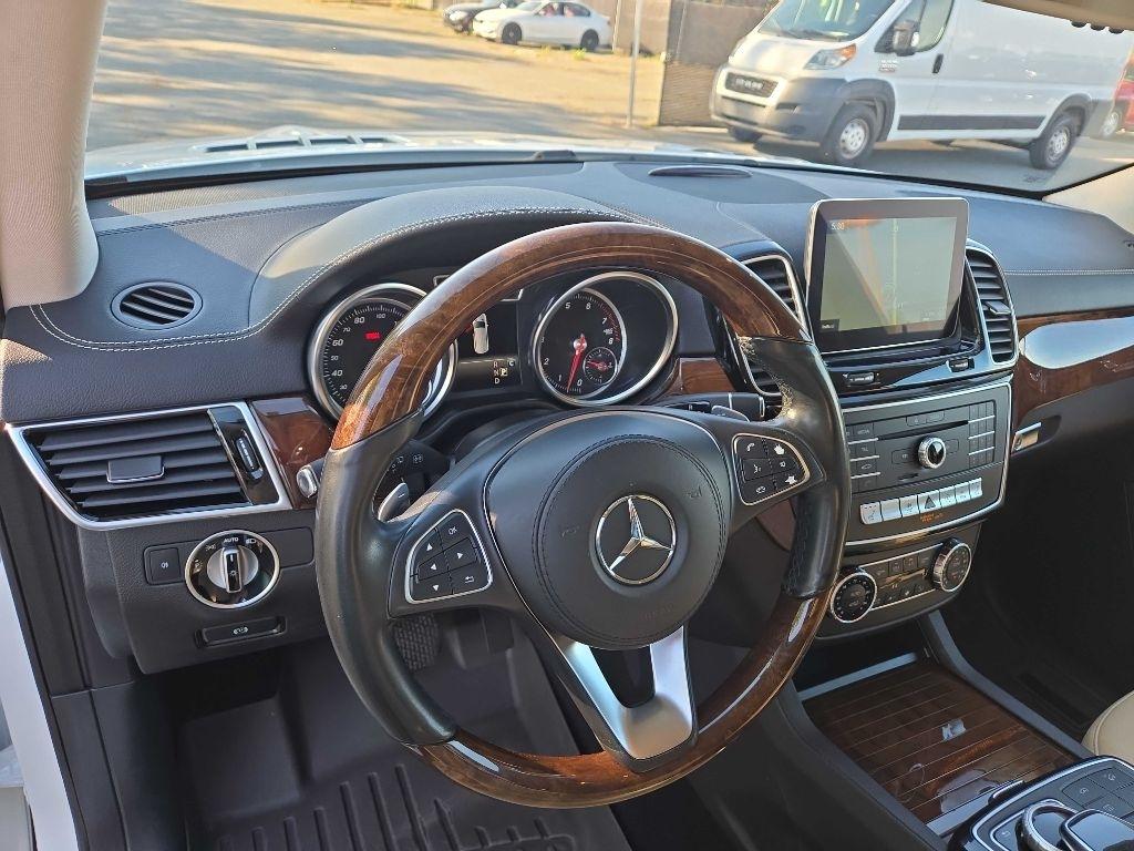 Mercedes-Benz GLS-Class  2017