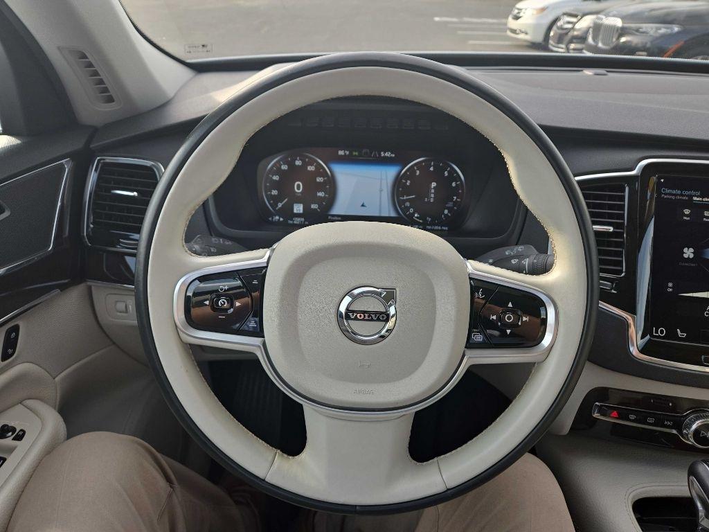 Volvo XC90  2018