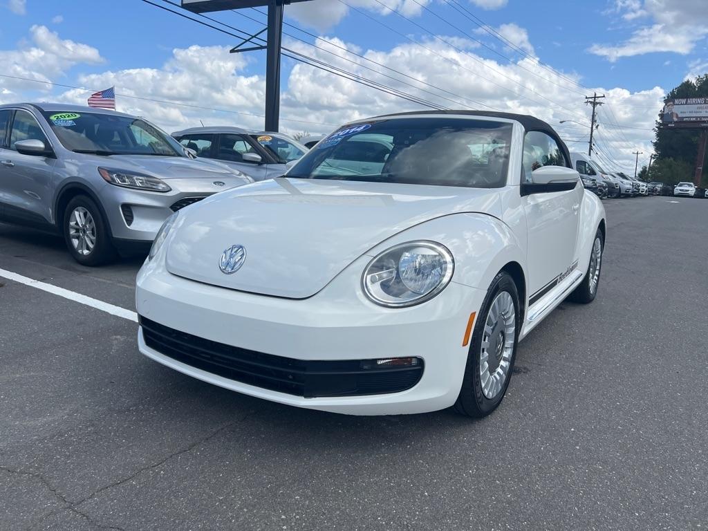Volkswagen Beetle  2014