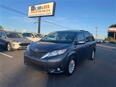 2013 Toyota Sienna 