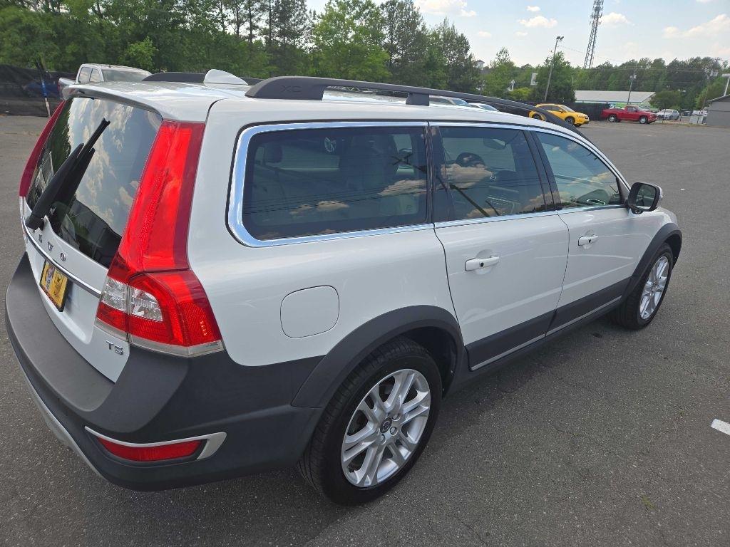 Volvo XC70  2016