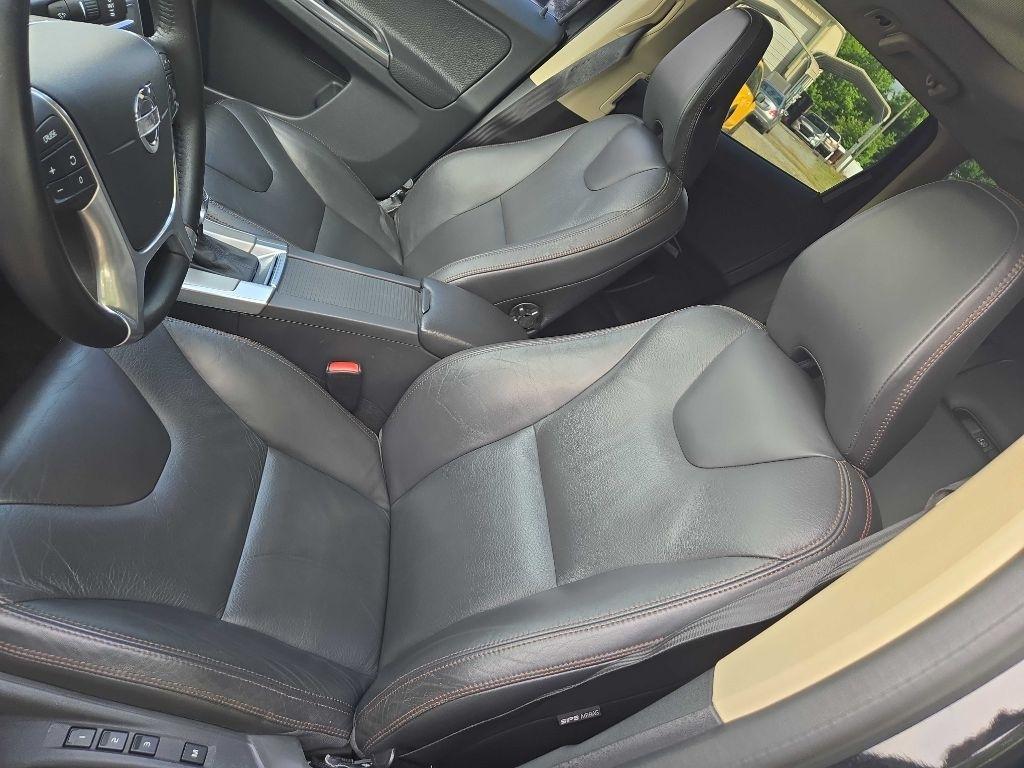 Volvo XC60  2013