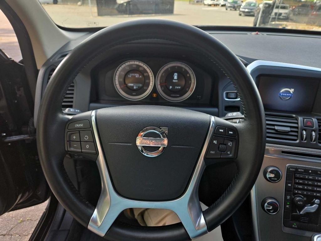 Volvo XC60  2013
