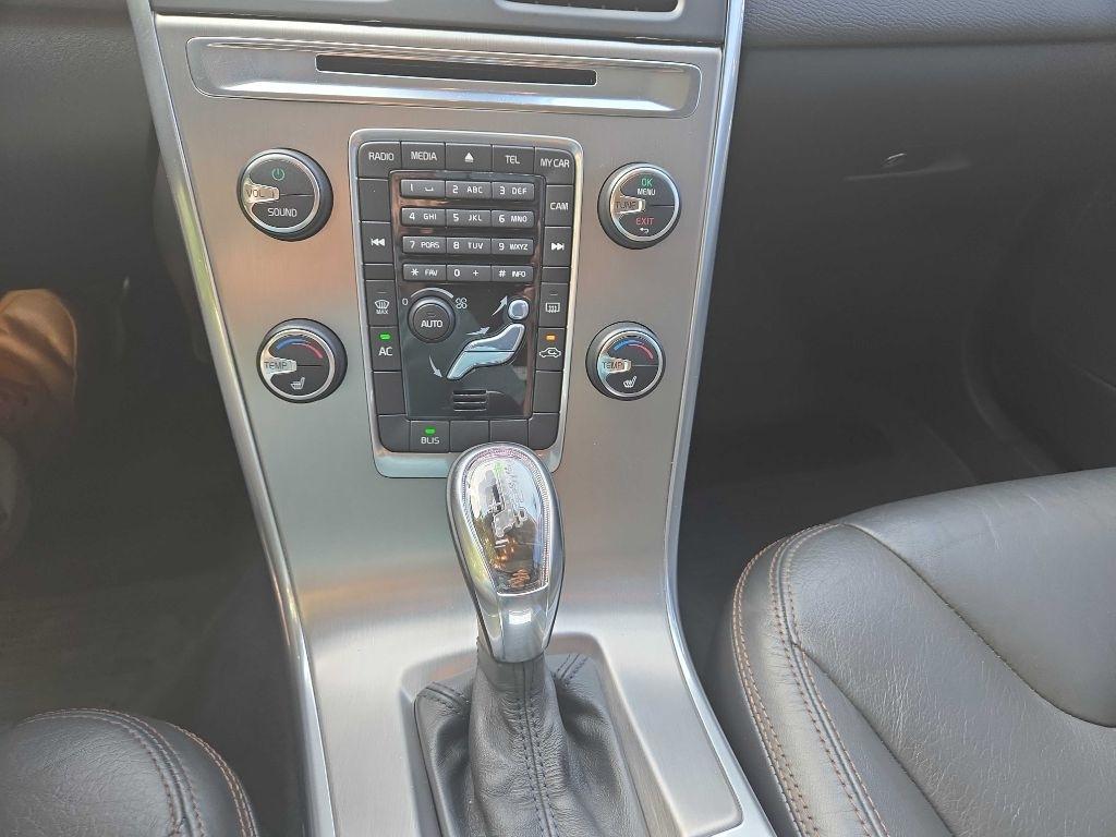 Volvo XC60  2013