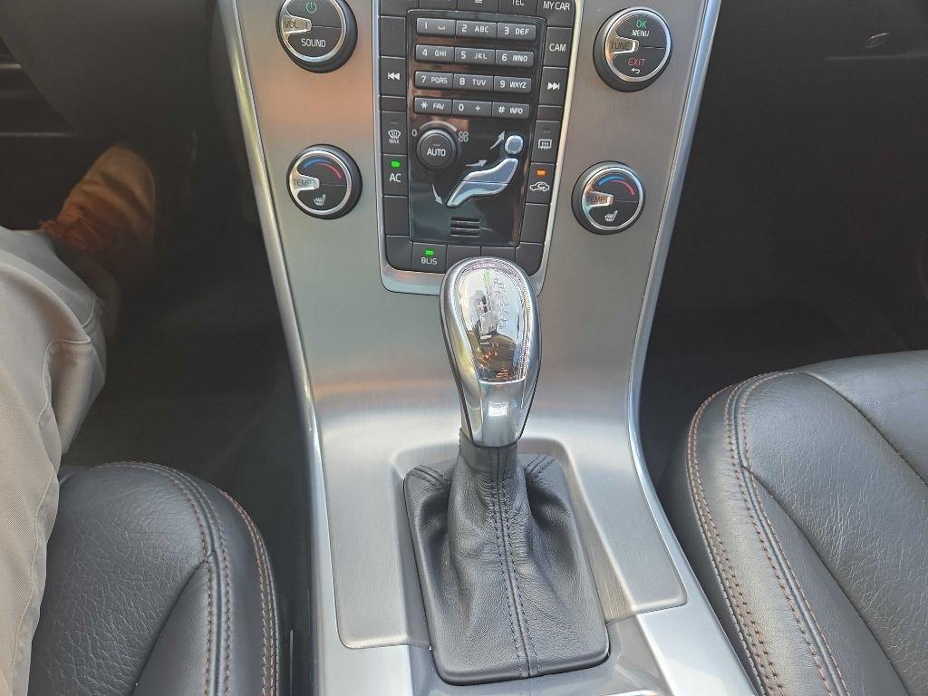Volvo XC60  2013