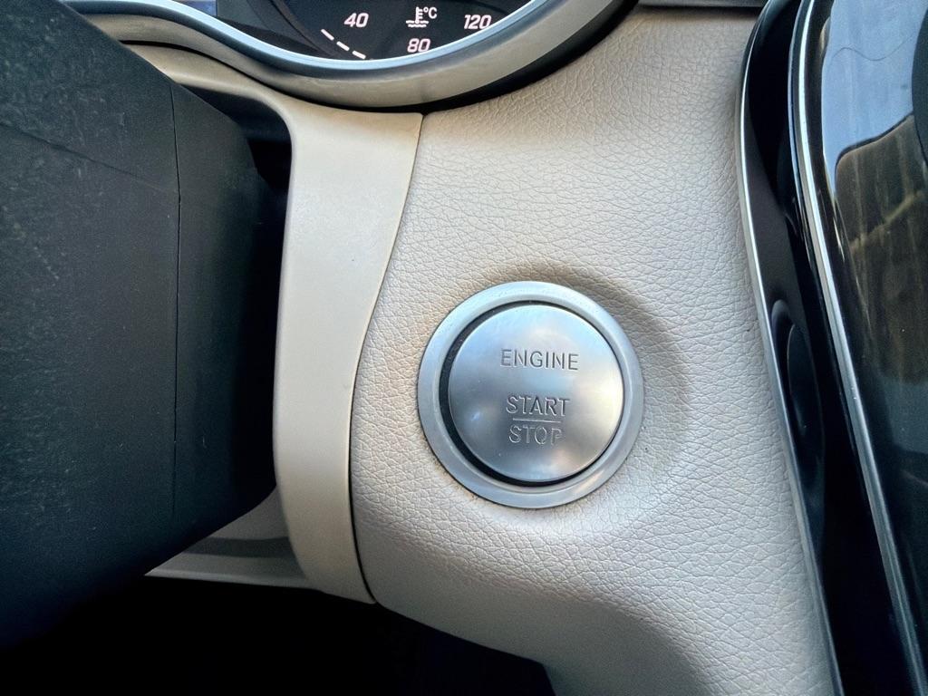 Mercedes-Benz C-Class  2016