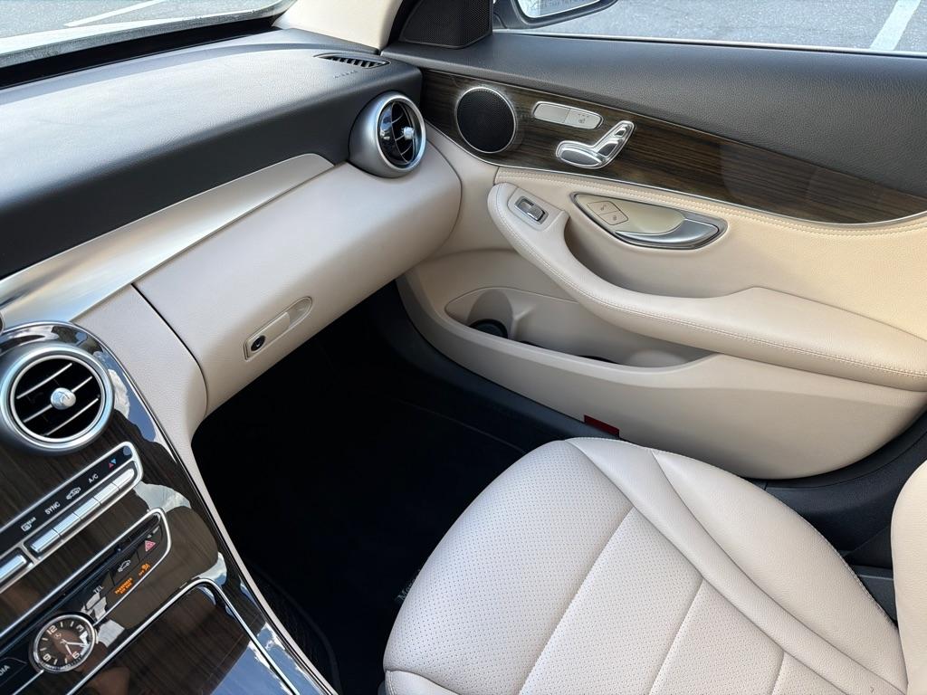 Mercedes-Benz C-Class  2016